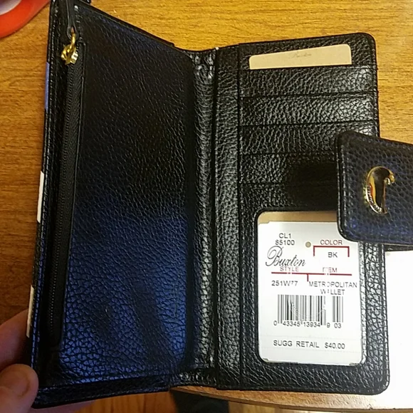 Brand new Buxton wallet - Picture 4 of 8